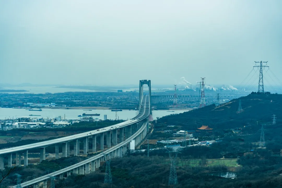 2025年苏州区域经济景气度报告:长三角产业投资新趋势解析正文配图 2